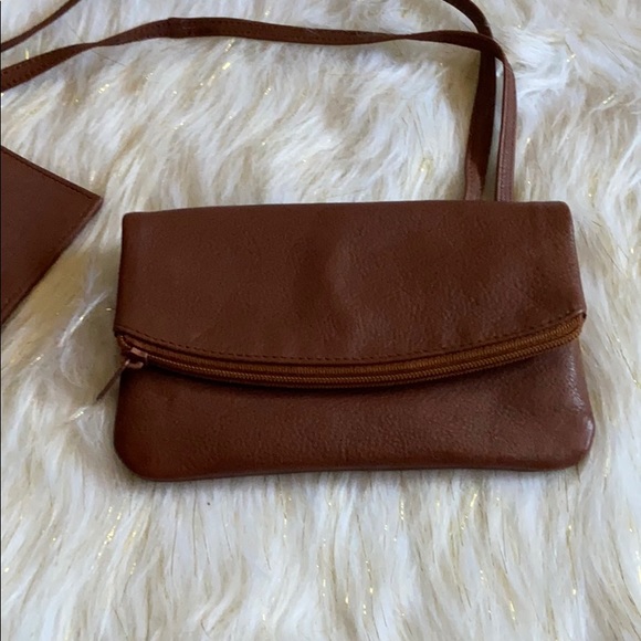 Brown clutch purse with matching checkbook holder - Picture 2 of 3